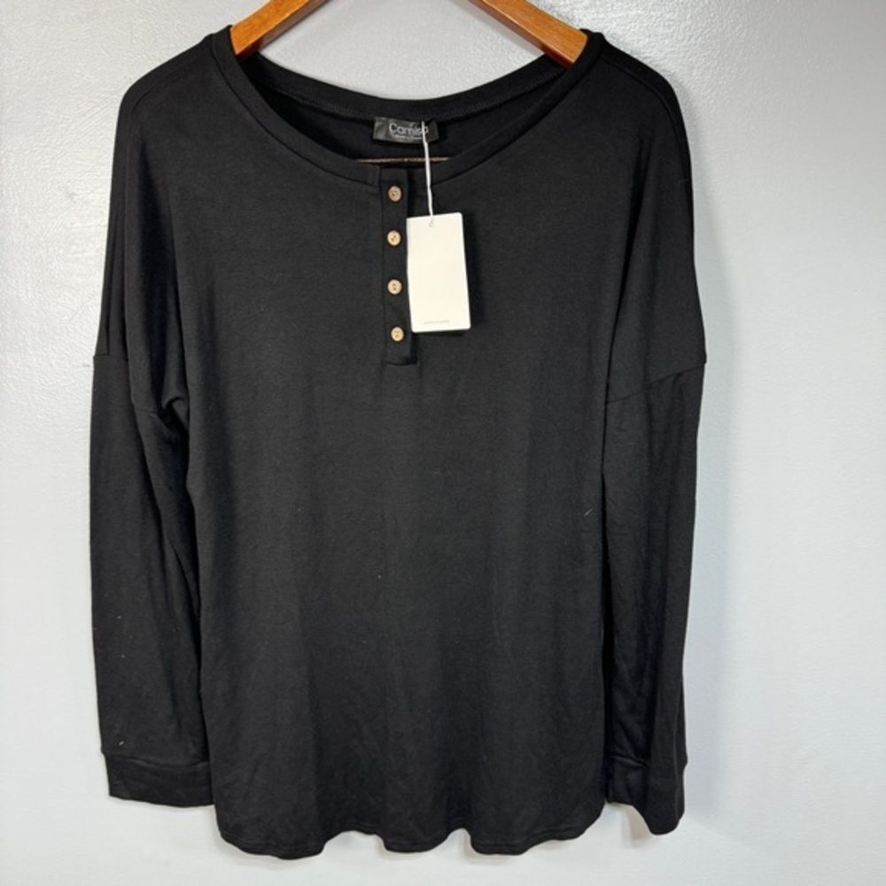 Camisa Women’s Henley Shirt sz L NEEW # D758